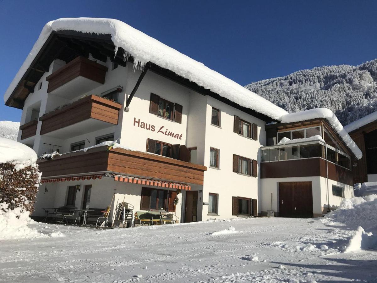 Haus Limat Appartement Schruns Buitenkant foto
