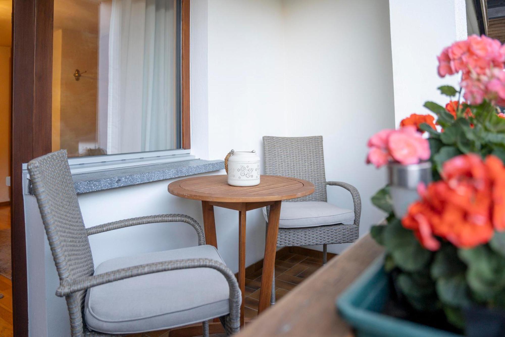 Haus Limat Appartement Schruns Buitenkant foto
