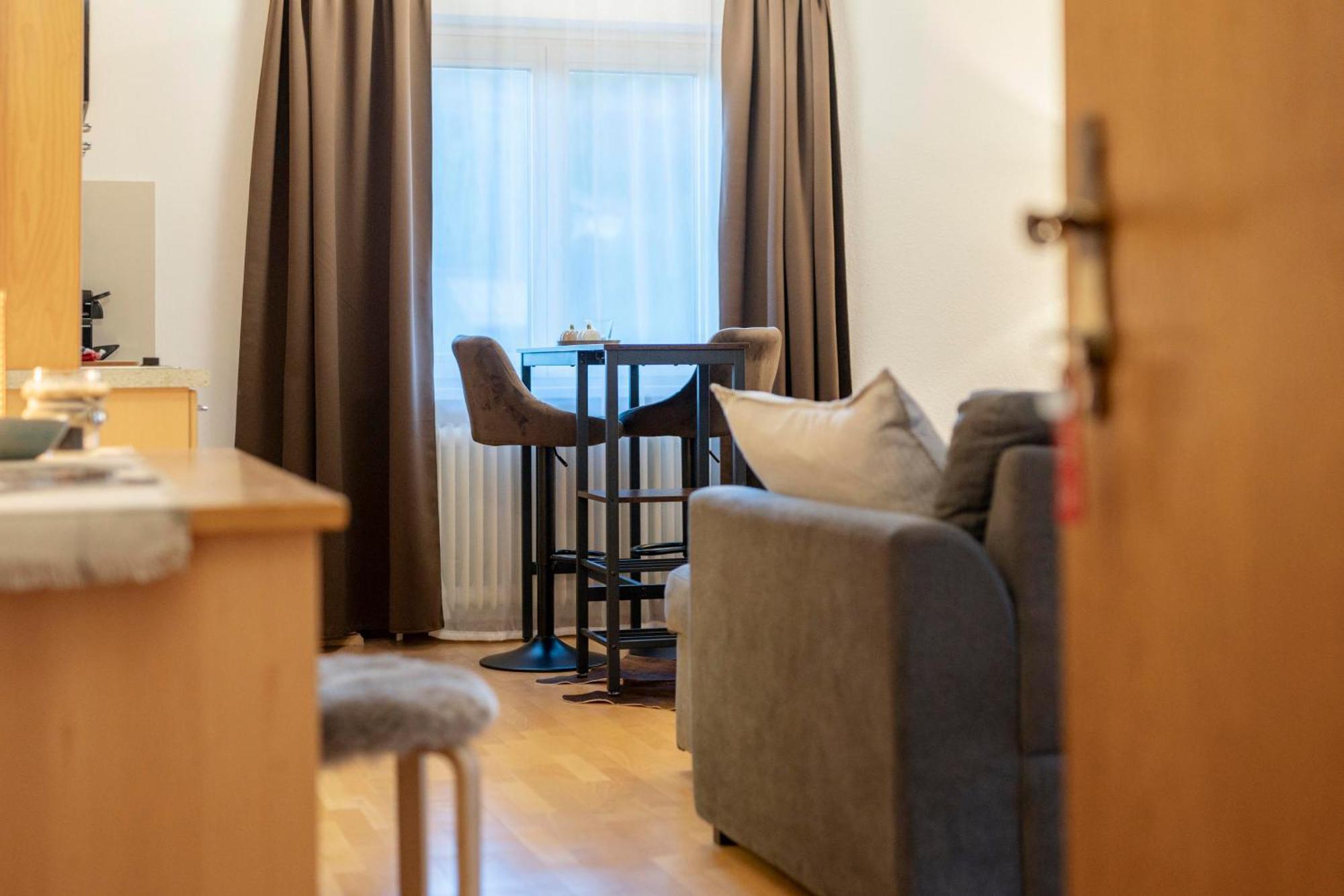 Haus Limat Appartement Schruns Buitenkant foto